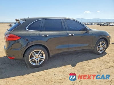 Trzecie zdjęcie samochodu z tyłu: 2014 PORSCHE CAYENNE VIN:WP1AA2A20ELA09556 - miniatura