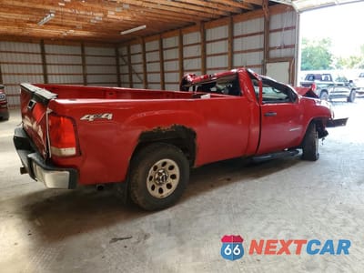 Trzecie zdjęcie samochodu z tyłu: 2012 GMC SIERRA K1500 VIN:1GTN2TEA6CZ197632 - miniatura