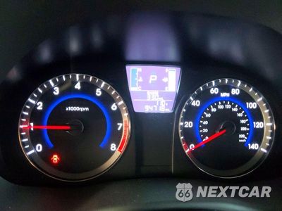 Zdjęcie 9 z 12 samochodu: 2016 HYUNDAI ACCENT SE VIN:KMHCT4AE1GU067341 - miniatura