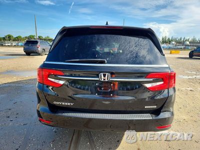 Zdjęcie 6 z 13 samochodu: 2023 HONDA ODYSSEY TOURING VIN:5FNRL6H81PB046329 - miniatura