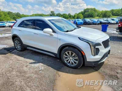 Czwarte zdjęcie samochodu z boku: 2020 CADILLAC XT4 PREMIUM LUXURY VIN:1GYFZDR4XLF005019 - miniatura