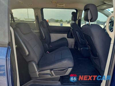 Zdjęcie 11 z 13 samochodu: 2010 DODGE GRAND CARAVAN SE VIN:2D4RN4DE8AR326290 - miniatura
