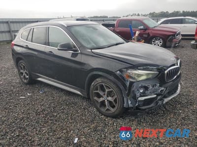 Czwarte zdjęcie samochodu z boku: 2018 BMW X1 SDRIVE28I VIN:WBXHU7C33J5L05862 - miniatura