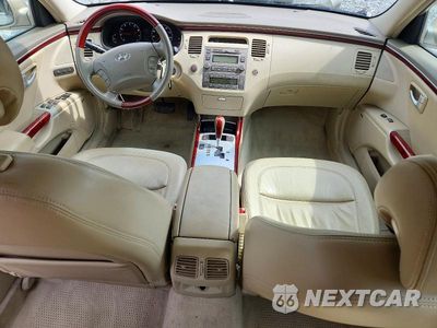 Zdjęcie 8 z 12 samochodu: 2008 HYUNDAI AZERA LIMITED VIN:KMHFC46F68A263597 - miniatura