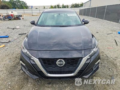 Piąte zdjęcie samochodu w środku: 2019 NISSAN ALTIMA S VIN:1N4BL4BV9KC234435 - miniatura