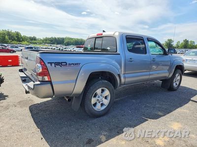 Trzecie zdjęcie samochodu z tyłu: 2015 TOYOTA TACOMA DOUBLE CAB PRERUNNER VIN:3TMJU4GN6FM179667 - miniatura