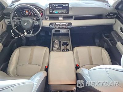 Zdjęcie 8 z 13 samochodu: 2025 HONDA PILOT EXL VIN:5FNYG1H47SB022495 - miniatura