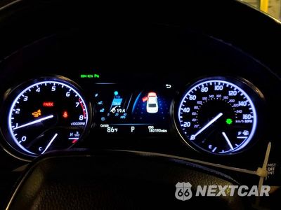 Zdjęcie 9 z 12 samochodu: 2018 TOYOTA CAMRY XLE VIN:4T1B11HK7JU095826 - miniatura