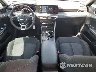 Zdjęcie 8 z 12 samochodu: 2022 KIA K5 LX VIN:5XXG24J25NG108927 - miniatura