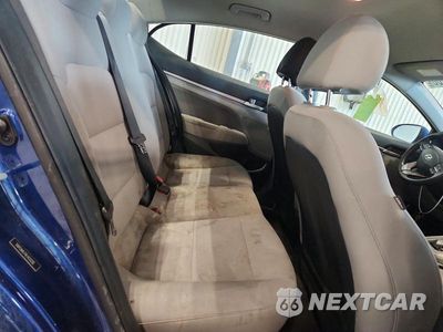 Zdjęcie 10 z 13 samochodu: 2020 HYUNDAI ELANTRA SEL VIN:5NPD84LF4LH513230 - miniatura