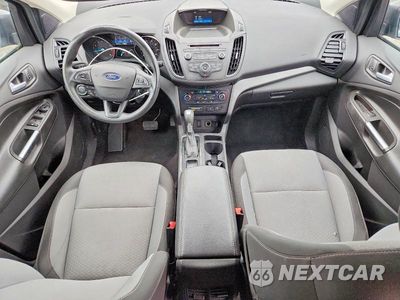 Zdjęcie 8 z 13 samochodu: 2017 FORD ESCAPE SE VIN:1FMCU9GD2HUD01609 - miniatura