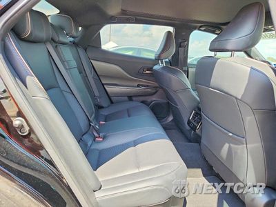 Zdjęcie 10 z 12 samochodu: 2025 TOYOTA CROWN NIGHTSHADE VIN:JTDAAAAF3S3034512 - miniatura