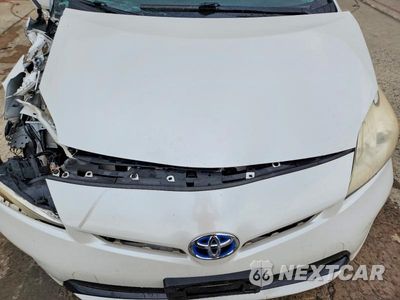 Zdjęcie 11 z 12 samochodu: 2013 TOYOTA PRIUS PERSONA SERIES SE VIN:JTDKN3DUXD5608898 - miniatura