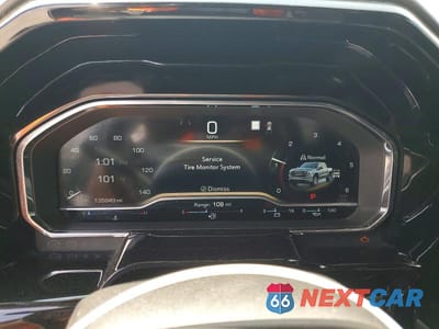 Zdjęcie 9 z 12 samochodu: 2022 GMC SIERRA K1500 ELEVATION VIN:3GTUUCED5NG553099 - miniatura