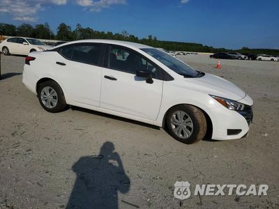 Czwarte zdjęcie samochodu z boku: 2025 NISSAN VERSA S VIN:3N1CN8DV6SL867513 - miniatura