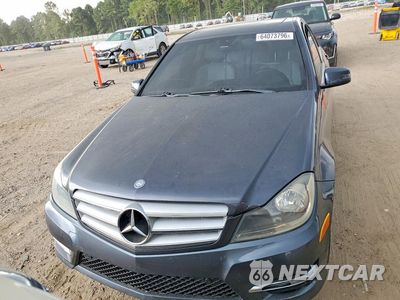 Piąte zdjęcie samochodu w środku: 2013 MERCEDES-BENZ C 300 4MATIC VIN:WDDGF8AB0DR243293 - miniatura
