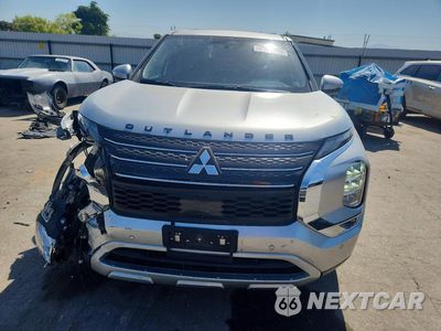 Piąte zdjęcie samochodu w środku: 2024 MITSUBISHI OUTLANDER SE VIN:JA4J3VA84RZ011146 - miniatura