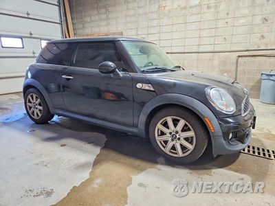 Czwarte zdjęcie samochodu z boku: 2012 MINI COOPER S VIN:WMWSV3C50CT385840 - miniatura