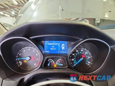 Zdjęcie 9 z 12 samochodu: 2014 FORD FOCUS SE VIN:1FADP3F20EL454719 - miniatura