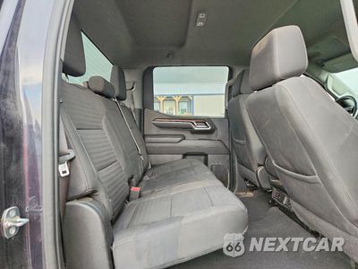 Zdjęcie 10 z 12 samochodu: 2022 CHEVROLET SILVERADO K1500 LT VIN:1GCUDDED4NZ618949 - miniatura