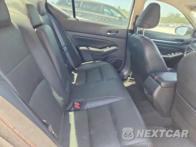 Zdjęcie 10 z 12 samochodu: 2023 NISSAN ALTIMA SR VIN:1N4BL4CV6PN340593 - miniatura