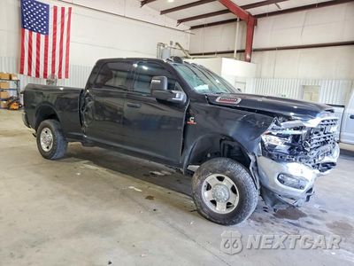 Czwarte zdjęcie samochodu z boku: 2025 RAM 2500 TRADESMAN VIN:3C63R5CL6SG552839 - miniatura