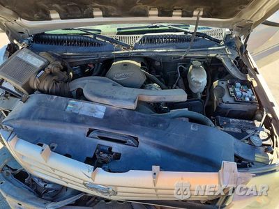 Zdjęcie 12 z 13 samochodu: 2004 CADILLAC ESCALADE LUXURY VIN:1GYEK63N84R125916 - miniatura