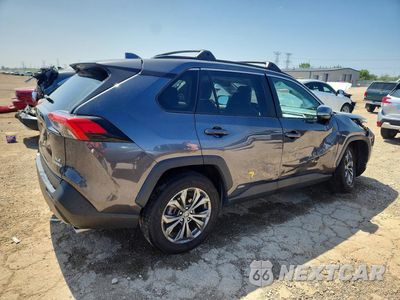 Trzecie zdjęcie samochodu z tyłu: 2022 TOYOTA RAV4 XLE PREMIUM VIN:2T3B6RFV1NW030979 - miniatura