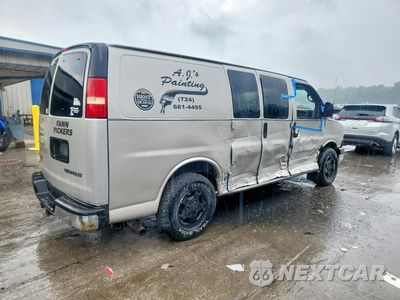 Trzecie zdjęcie samochodu z tyłu: 2006 CHEVROLET EXPRESS 1500 DELIVERY VAN VIN:1GCFH15T061221077 - miniatura