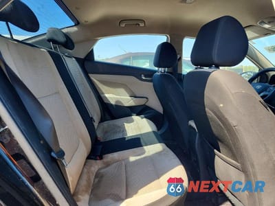 Zdjęcie 10 z 12 samochodu: 2019 HYUNDAI ACCENT SEL VIN:3KPC24A39KE066970 - miniatura