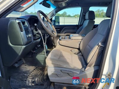 Zdjęcie 7 z 12 samochodu: 2015 CHEVROLET SILVERADO K2500 HEAVY DUTY VIN:1GC1KUE88FF547172 - miniatura