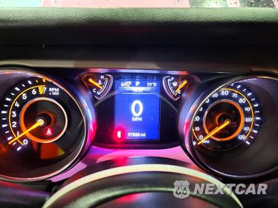 Zdjęcie 9 z 13 samochodu: 2019 JEEP WRANGLER UNLIMITED SPORT VIN:1C4HJXDG1KW585767 - miniatura