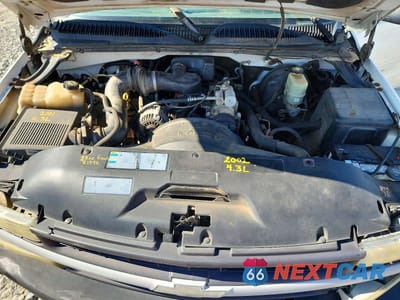 Zdjęcie 11 z 12 samochodu: 2002 CHEVROLET SILVERADO C1500 VIN:2GCEC19W421286565 - miniatura