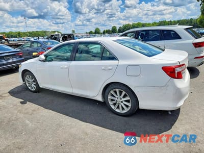 Drugie zdjęcie samochodu z przodu: 2012 TOYOTA CAMRY HYBRID LE VIN:4T1BD1FK0CU051485 - miniatura