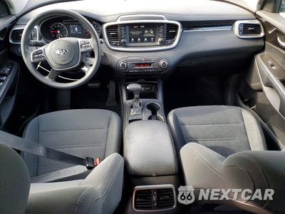 Zdjęcie 8 z 14 samochodu: 2019 KIA SORENTO LX V6 VIN:5XYPGDA54KG572259 - miniatura
