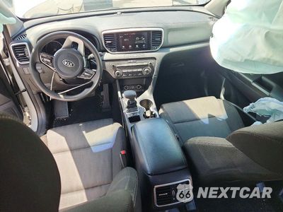 Zdjęcie 8 z 13 samochodu: 2020 KIA SPORTAGE LX VIN:KNDPM3AC7L7635970 - miniatura