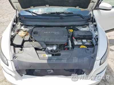 Zdjęcie 12 z 13 samochodu: 2015 JEEP CHEROKEE LATITUDE VIN:1C4PJLCB2FW782513 - miniatura