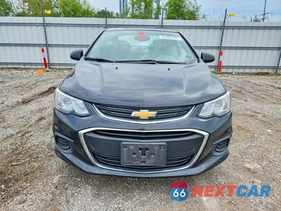 Piąte zdjęcie samochodu w środku: 2019 CHEVROLET SONIC LT VIN:1G1JD5SB7K4149000 - miniatura
