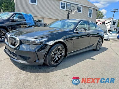 2027 BMW 530 XI WBA53FJ00VCY10553 - główne zdjęcie licytacji z USA - miniatura