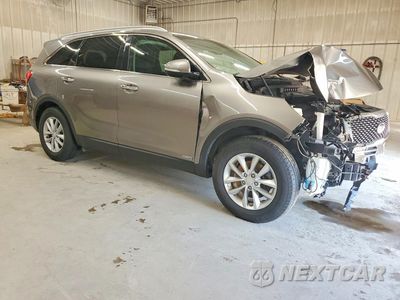Czwarte zdjęcie samochodu z boku: 2017 KIA SORENTO LX VIN:5XYPGDA37HG300473 - miniatura