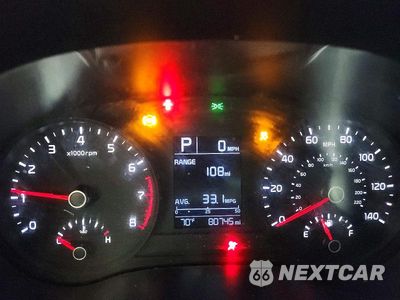 Zdjęcie 9 z 12 samochodu: 2018 KIA RIO LX VIN:3KPA24AB6JE080211 - miniatura