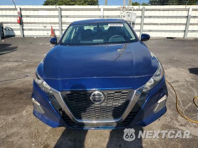 Piąte zdjęcie samochodu w środku: 2020 NISSAN ALTIMA S VIN:1N4BL4BV9LN305056 - miniatura
