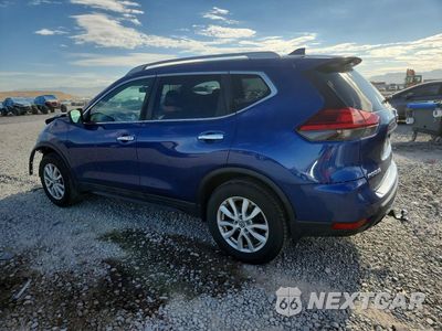 Drugie zdjęcie samochodu z przodu: 2017 NISSAN ROGUE SV VIN:5N1AT2MV3HC889217 - miniatura