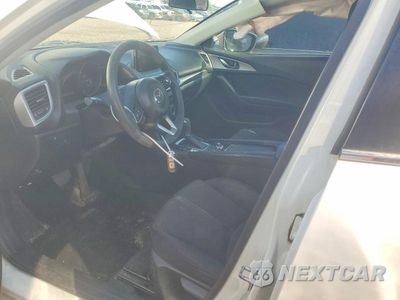 Zdjęcie 7 z 12 samochodu: 2017 MAZDA 3 SPORT VIN:3MZBN1U72HM124221 - miniatura