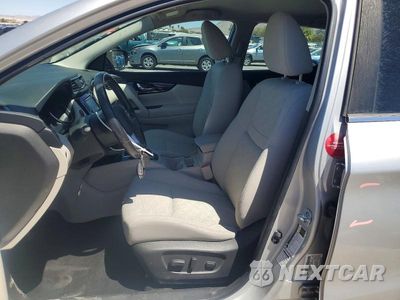 Zdjęcie 7 z 14 samochodu: 2018 NISSAN ROGUE SPORT SV VIN:JN1BJ1CP4JW108904 - miniatura