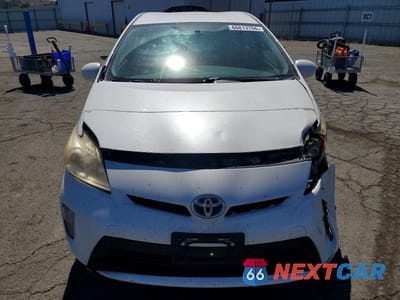 Piąte zdjęcie samochodu w środku: 2013 TOYOTA PRIUS TWO VIN:JTDKN3DU9D0348930 - miniatura