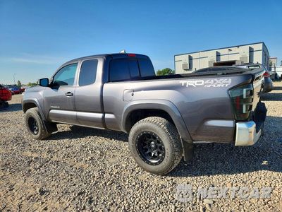 Drugie zdjęcie samochodu z przodu: 2016 TOYOTA TACOMA TRD SPORT VIN:5TFSZ5AN6GX043815 - miniatura