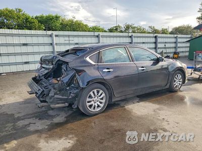 Trzecie zdjęcie samochodu z tyłu: 2016 NISSAN ALTIMA 2.5 S VIN:1N4AL3AP1GN305874 - miniatura