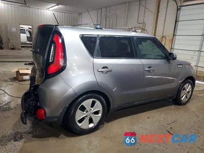 Trzecie zdjęcie samochodu z tyłu: 2015 KIA SOUL BASE VIN:KNDJN2A28F7209052 - miniatura