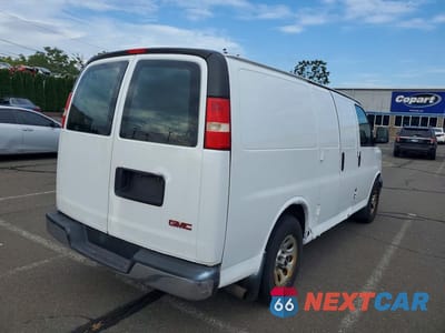 Trzecie zdjęcie samochodu z tyłu: 2011 GMC SAVANA G1500 VIN:1GTS8AF47B1170905 - miniatura